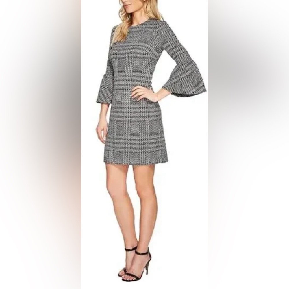 Enfocus Studio plaid / checkered dress 3/4 bell sleeves. Office. Black, white. S